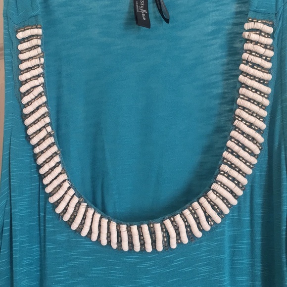 Top - Picture 3 of 4